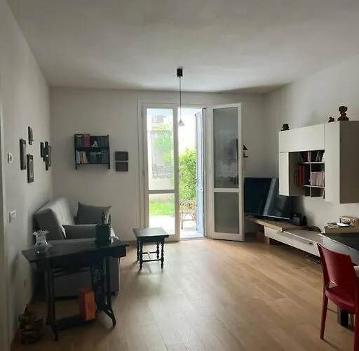 Apartment Downtown Florence, Moderno Con Giardino