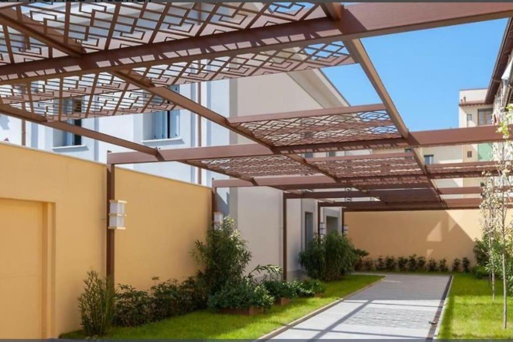 Downtown Florence, Moderno Con Giardino Apartamento