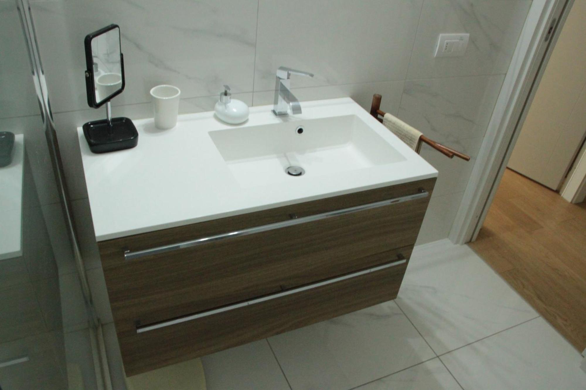 Downtown Florence, Moderno Con Giardino Apartamento